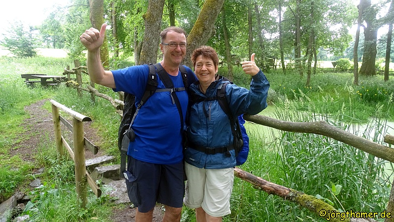 Lahntastisch vor der Lahnquelle